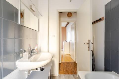 Comfortable T2 Apartment In Neudorf, Strasburg Zewnętrze zdjęcie